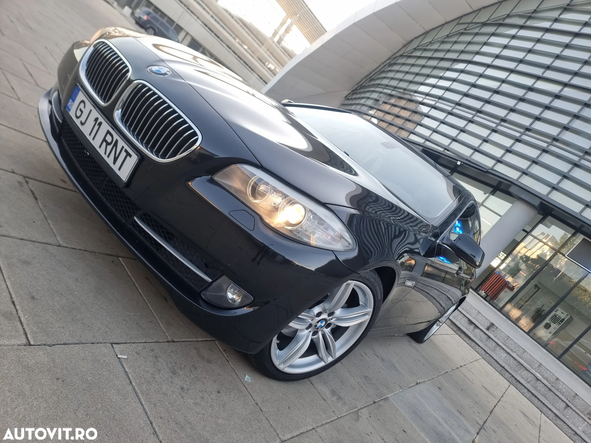 BMW Seria 5 - 10