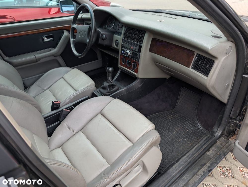 Audi 80 2.8 E - 7