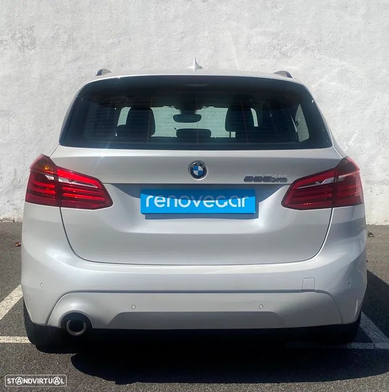 BMW 225xe Active Tourer Advantage - 4