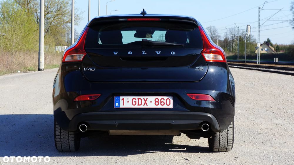 Volvo V40 D3 - 8