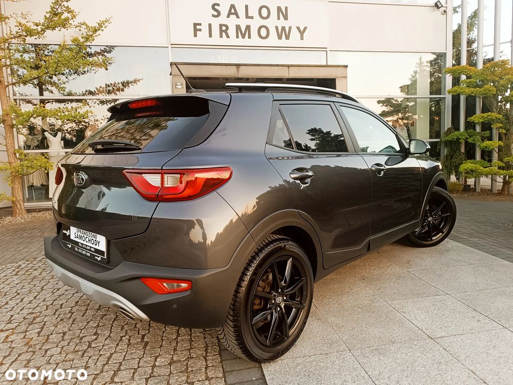 Kia Stonic - 8