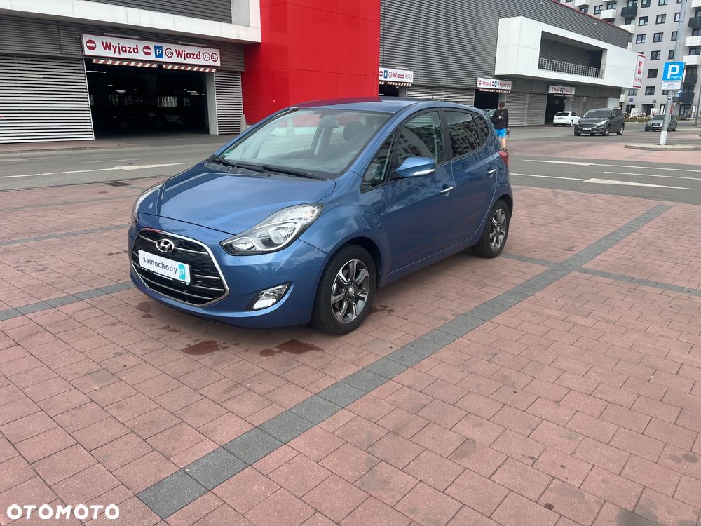 Hyundai ix20 1.4 Premium blue - 21
