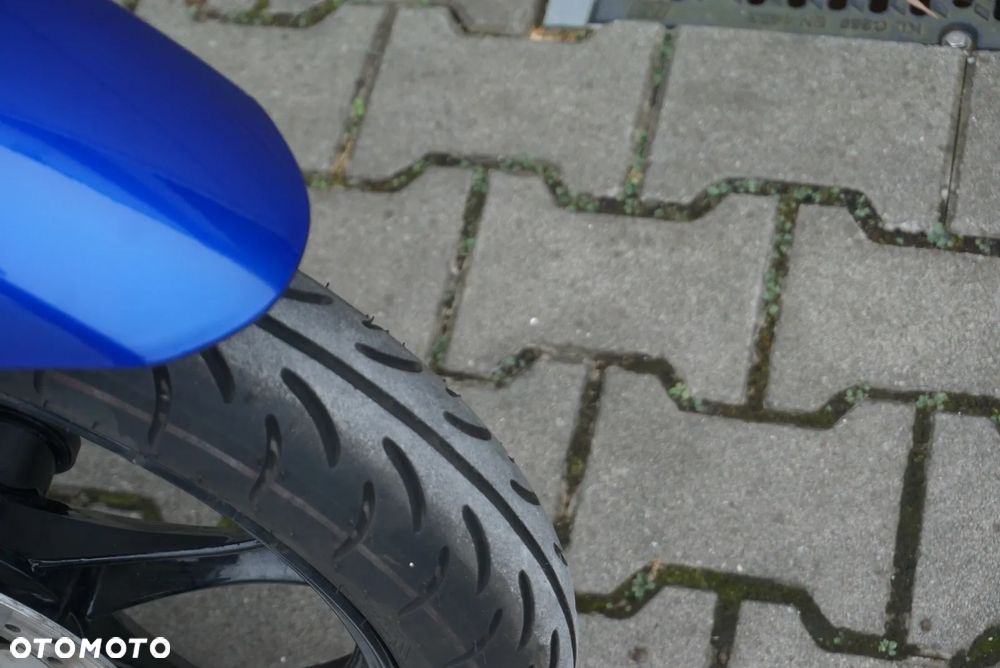 Suzuki Burgman - 8