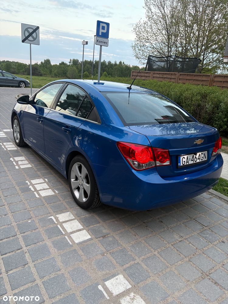 Chevrolet Cruze 1.8 LT - 15
