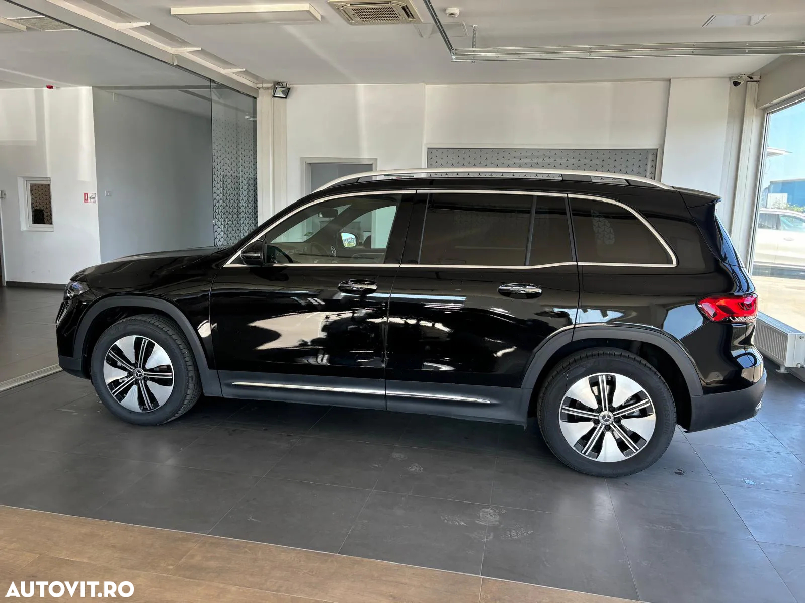 Mercedes-Benz EQB 300 4Matic Electric Art - 11