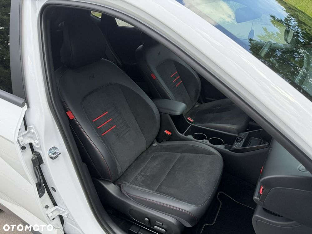 Hyundai Kona 1.6 T-GDI N Line 4WD DCT - 12
