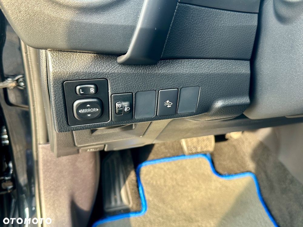 Toyota Auris - 24