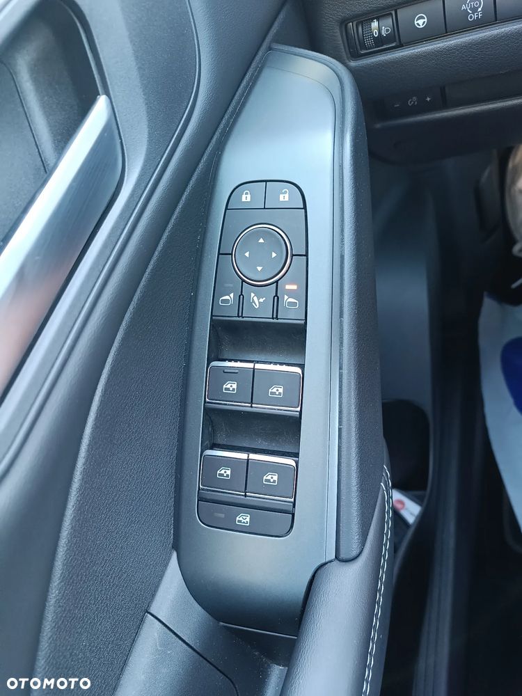 Nissan Qashqai 1.3 DIG-T mHEV N-Connecta Xtronic - 19