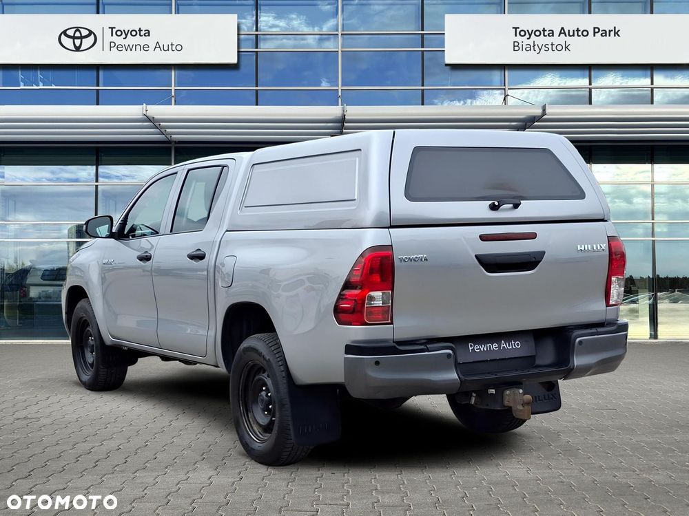 Toyota Hilux 2.4 D-4D Double Cab DLX 4x4 - 4
