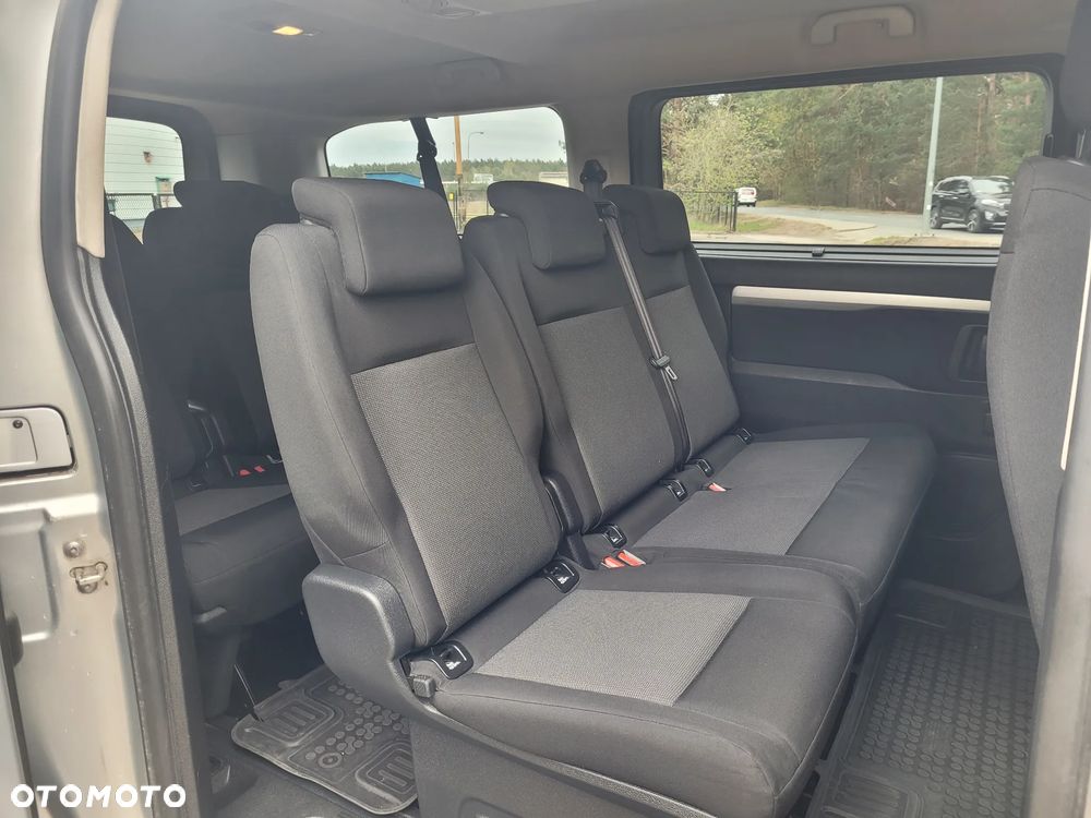 Peugeot Traveller 2.0 BlueHDi Long Business - 13