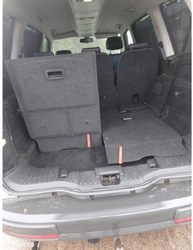 Ford Galaxy 2.2 TDCi Titanium - 9