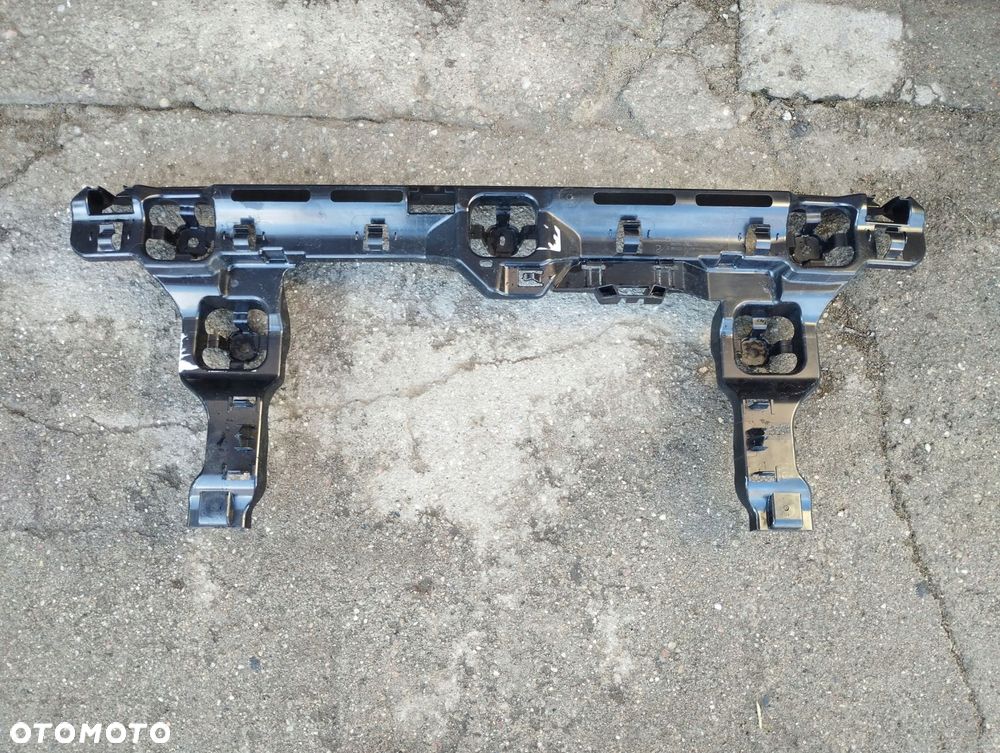 ślizg mocowanie wzmocnienie zderzaka tył bmw 1 f40 8496655
