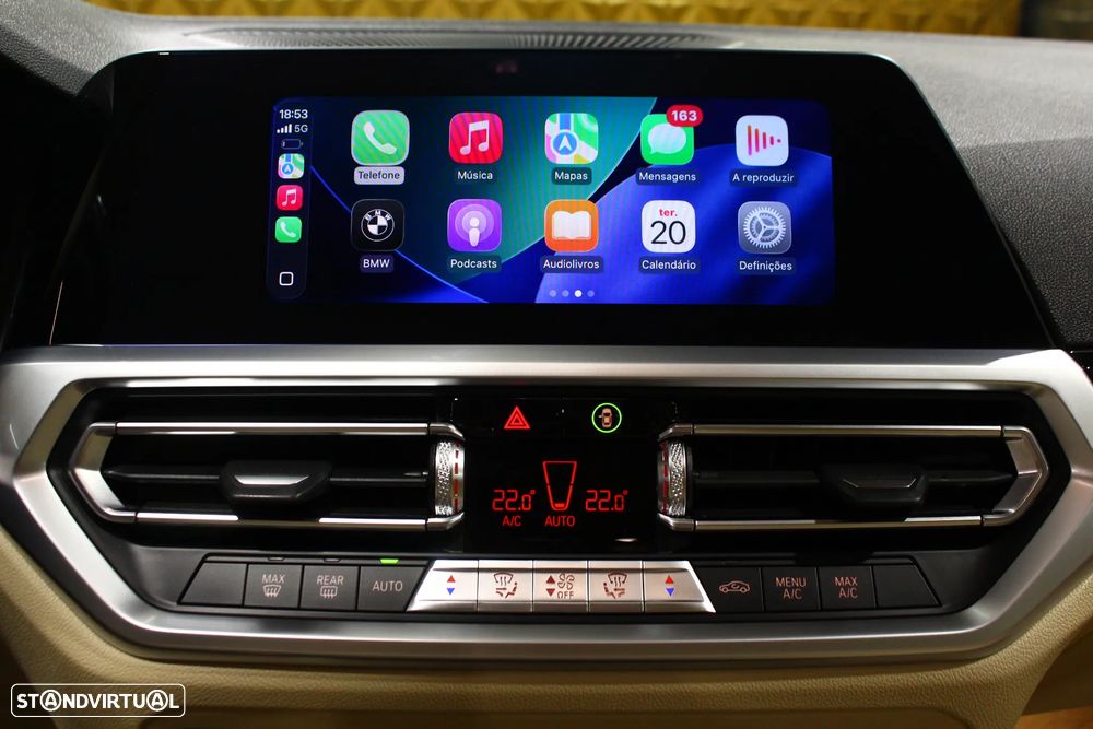 BMW 330 e Line Luxury Auto - 31