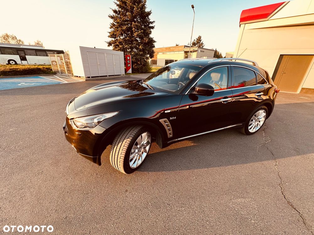 Infiniti QX70 3.0d S - 4