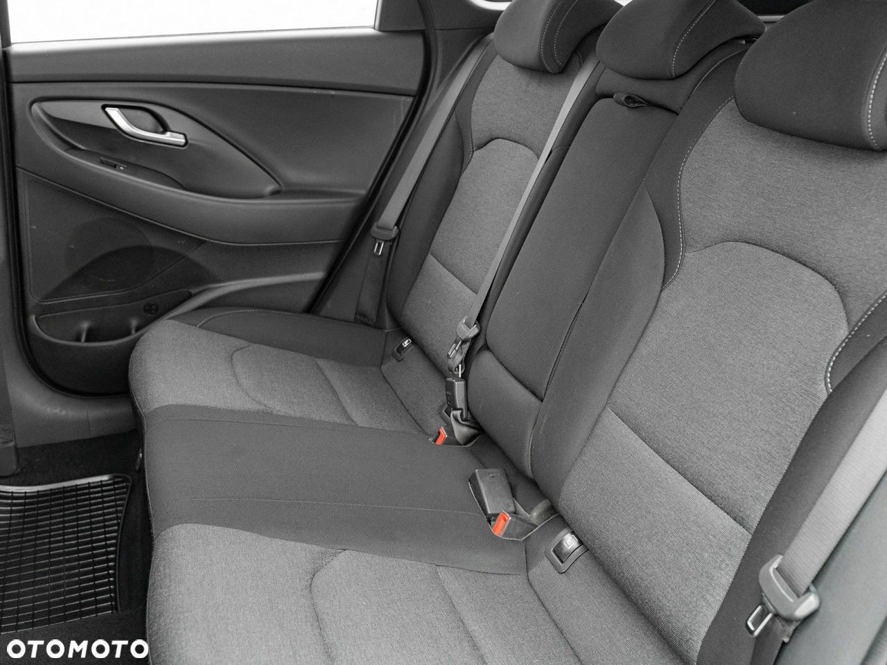 Hyundai i30 1.5 DPI Comfort - 30