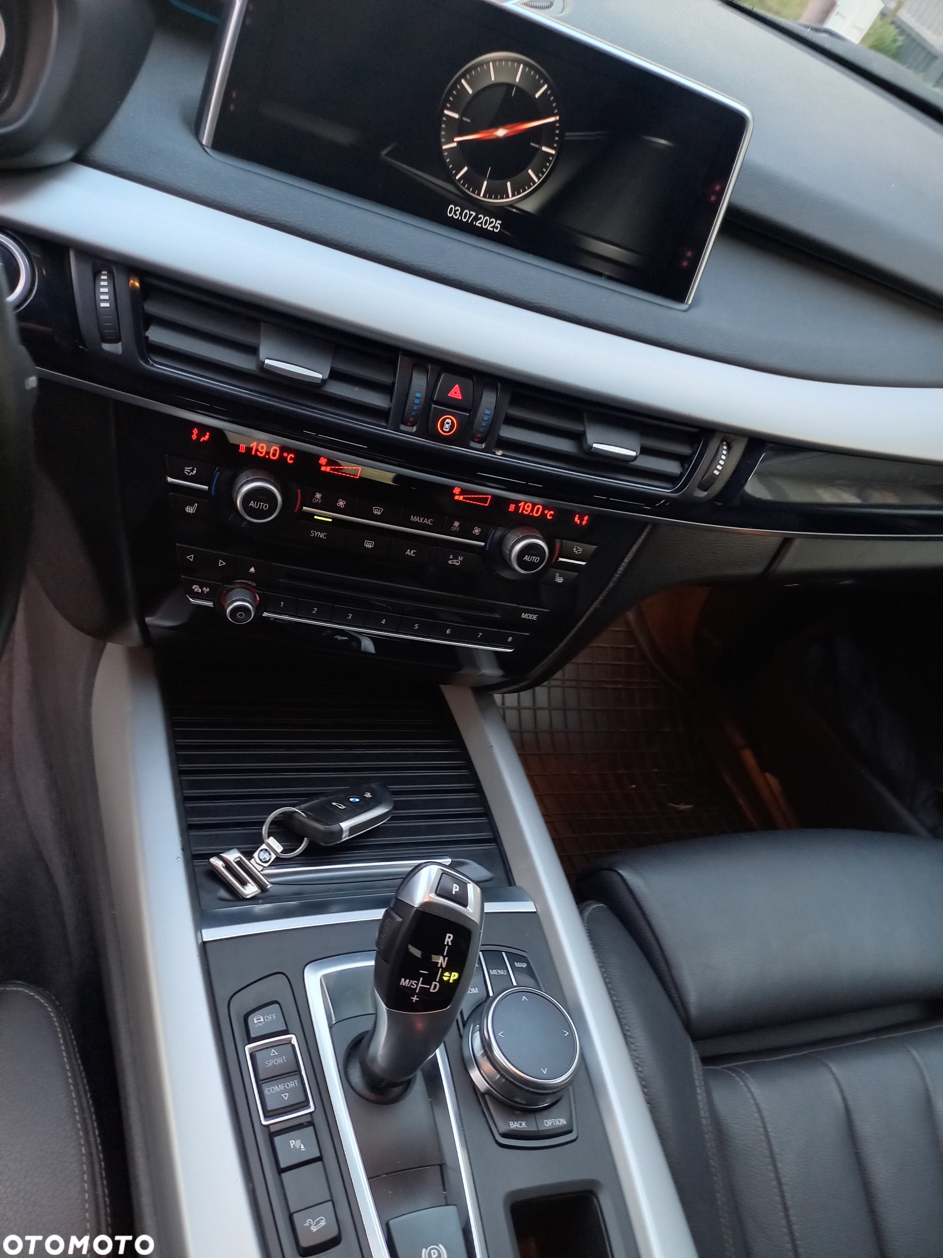BMW X5 xDrive25d - 24