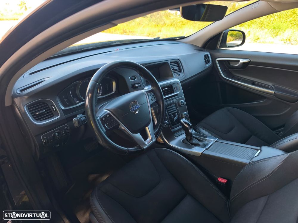 Volvo V60 - 17