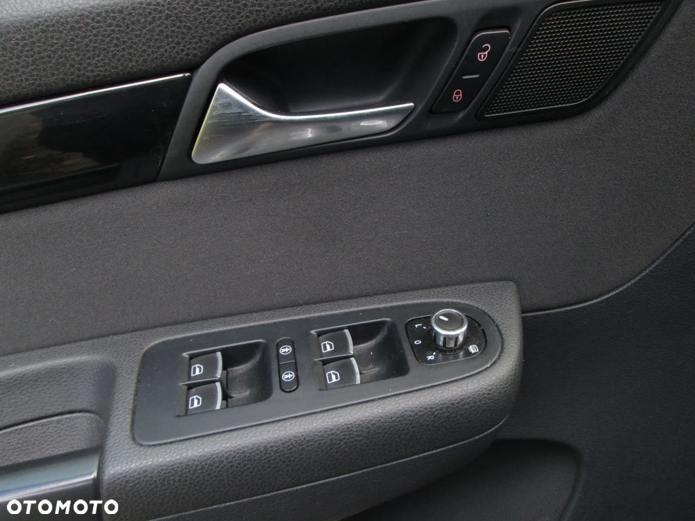 Seat Alhambra - 17