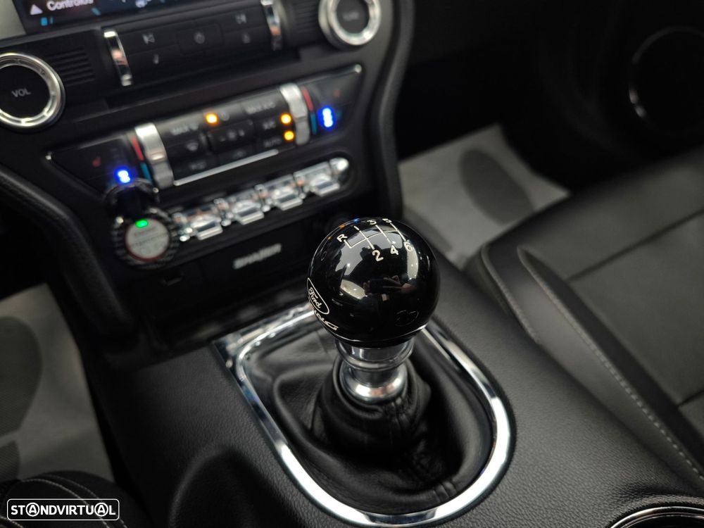 Ford Mustang 2.3i EcoBoost - 17