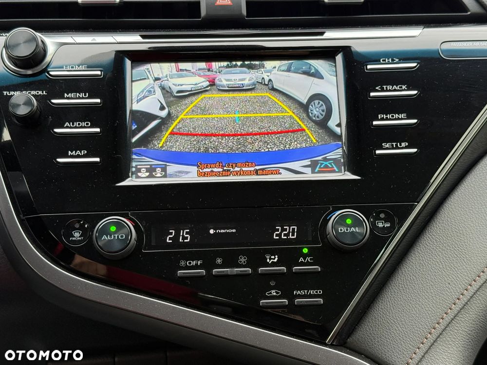 Toyota Camry 2.5 Hybrid Comfort CVT - 5