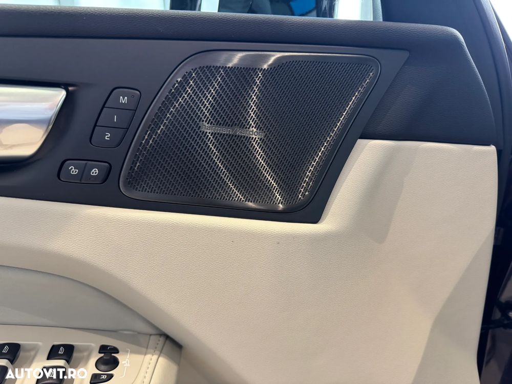 Volvo XC 60 - 13