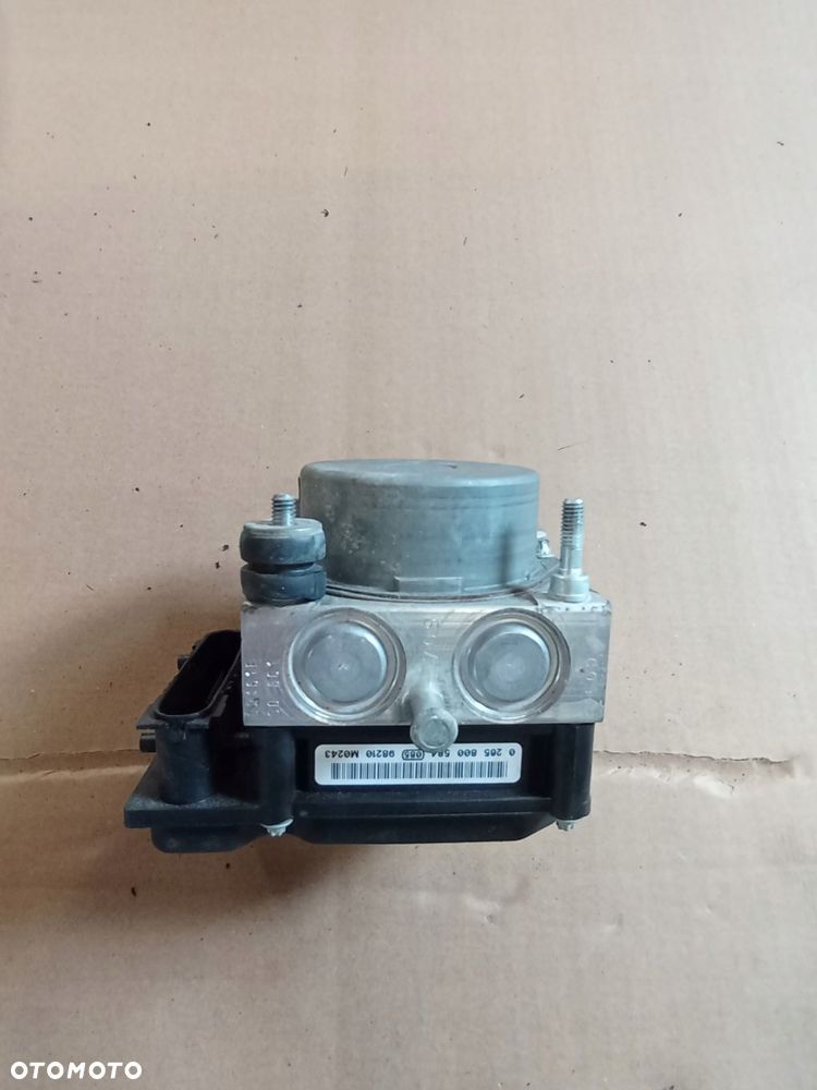 DACIA LOGAN MCV I POMPA ABS 8200756095 - 2