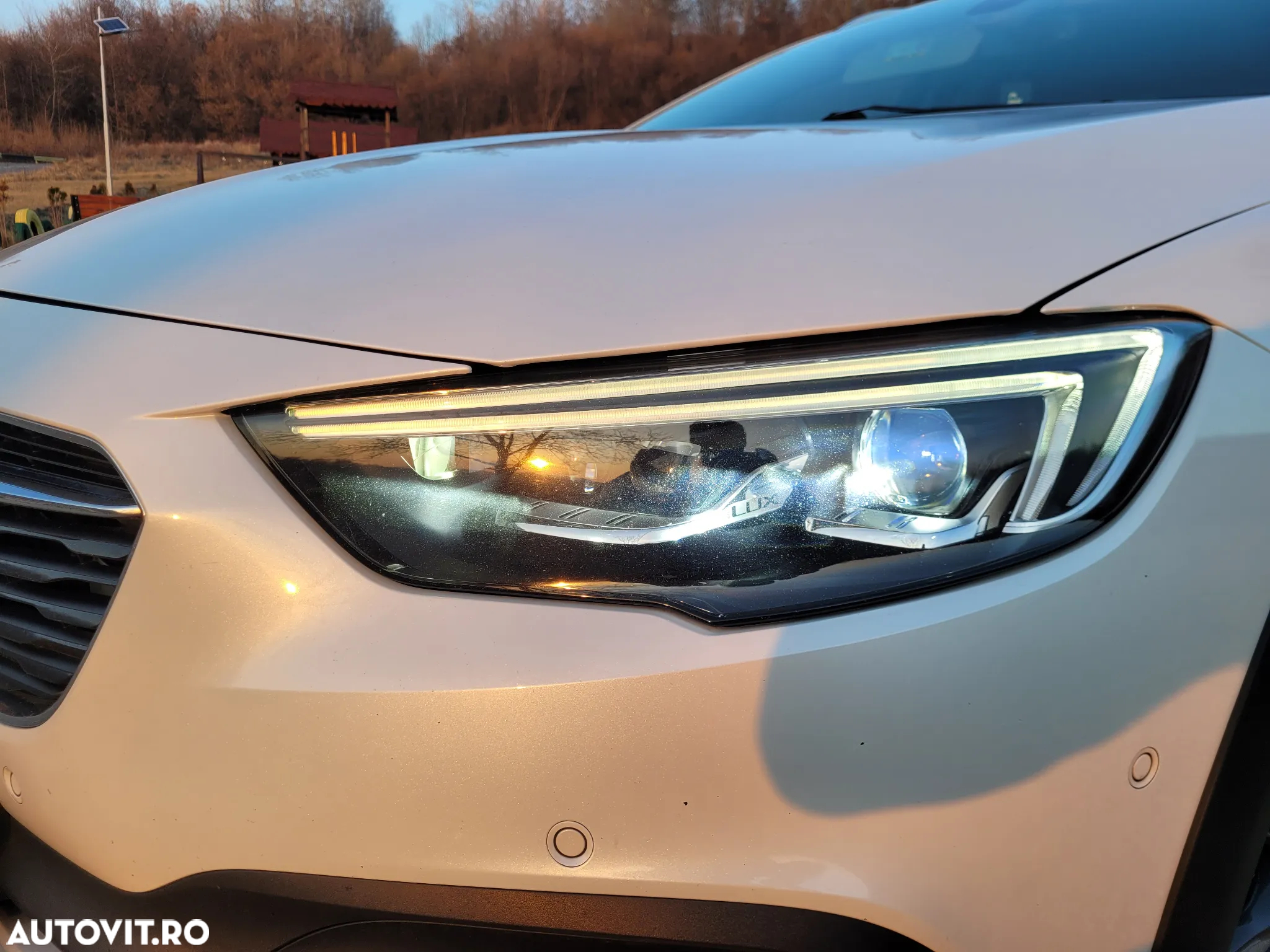 Opel Insignia Country Tourer 2.0 BiTrb D 4x4 Automatik Exclusive - 9