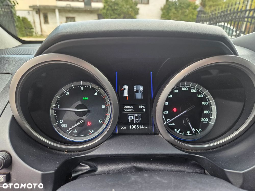 Toyota Land Cruiser LC 3.0 D-4D Invincible - 11