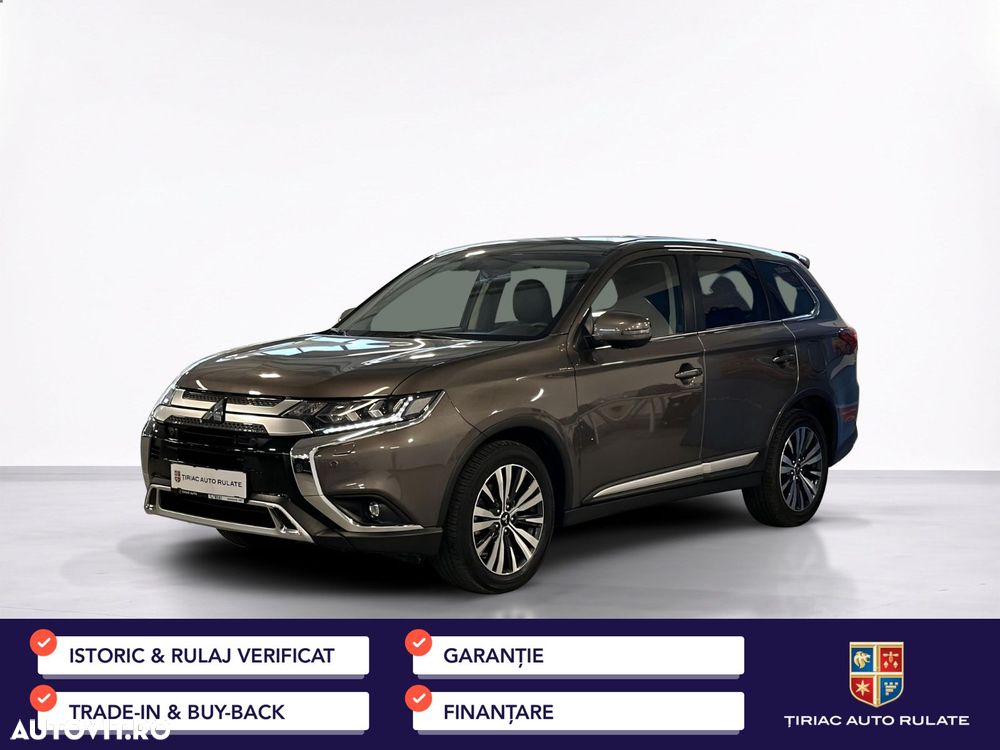 Mitsubishi Outlander - 2