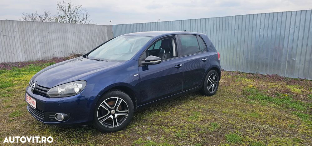 Volkswagen Golf 1.6 TDI DPF 4Motion MATCH - 1