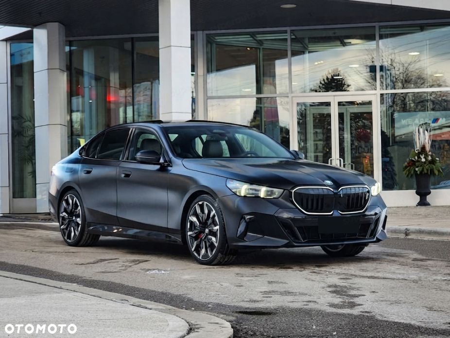 BMW Seria 5 540d xDrive mHEV M Sport - 4