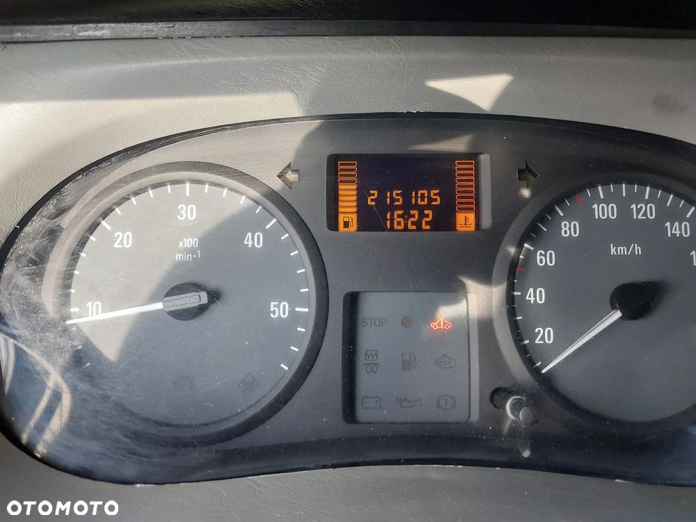 Opel vivaro - 7