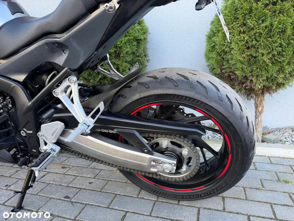 Honda CBR - 29