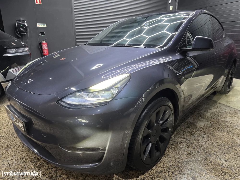 Tesla Model Y Performance Tração Integral - 36