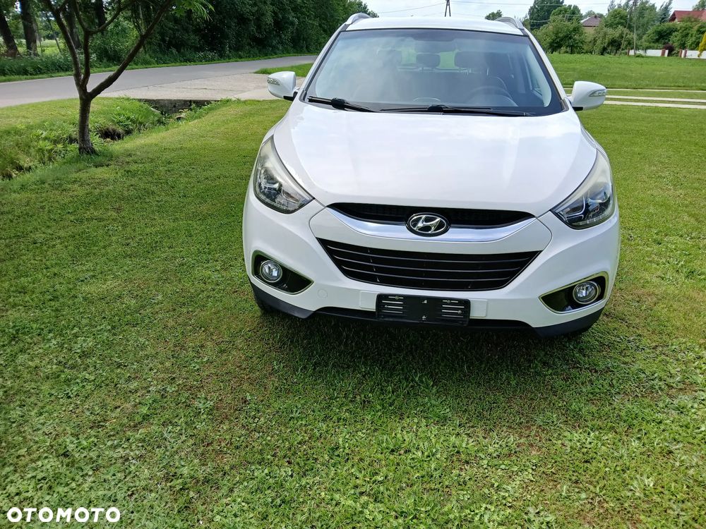 Hyundai ix35 1.7 CRDi 2WD blue Finale Gold - 2