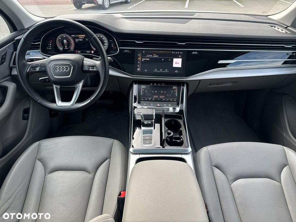 Audi Q7 - 25
