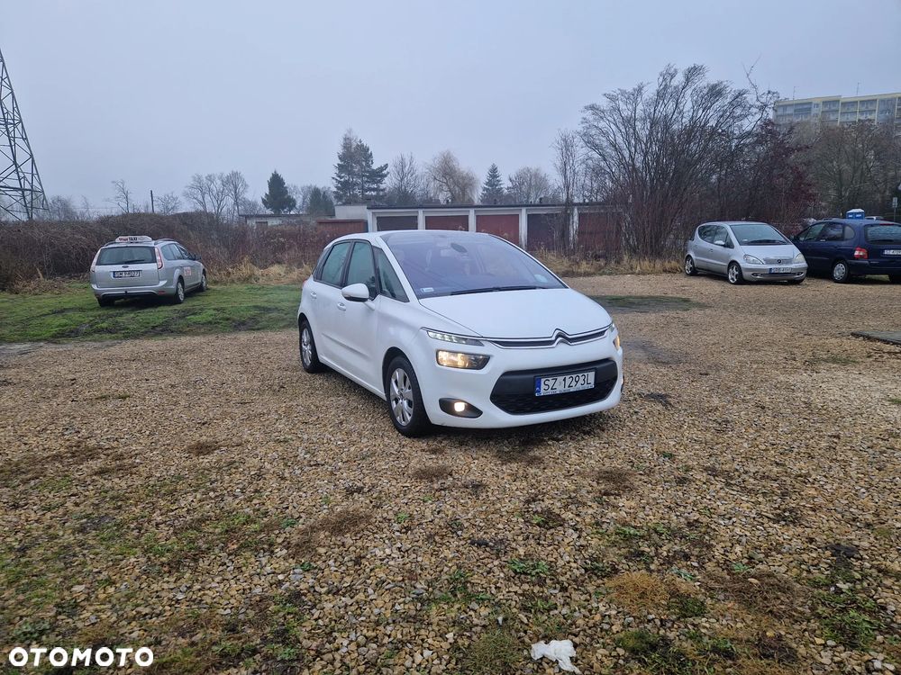 Citroën C4 HDi 115 Attraction - 1