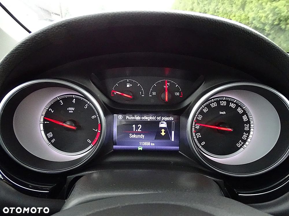 Opel Astra 1.4 Turbo Innovation - 31