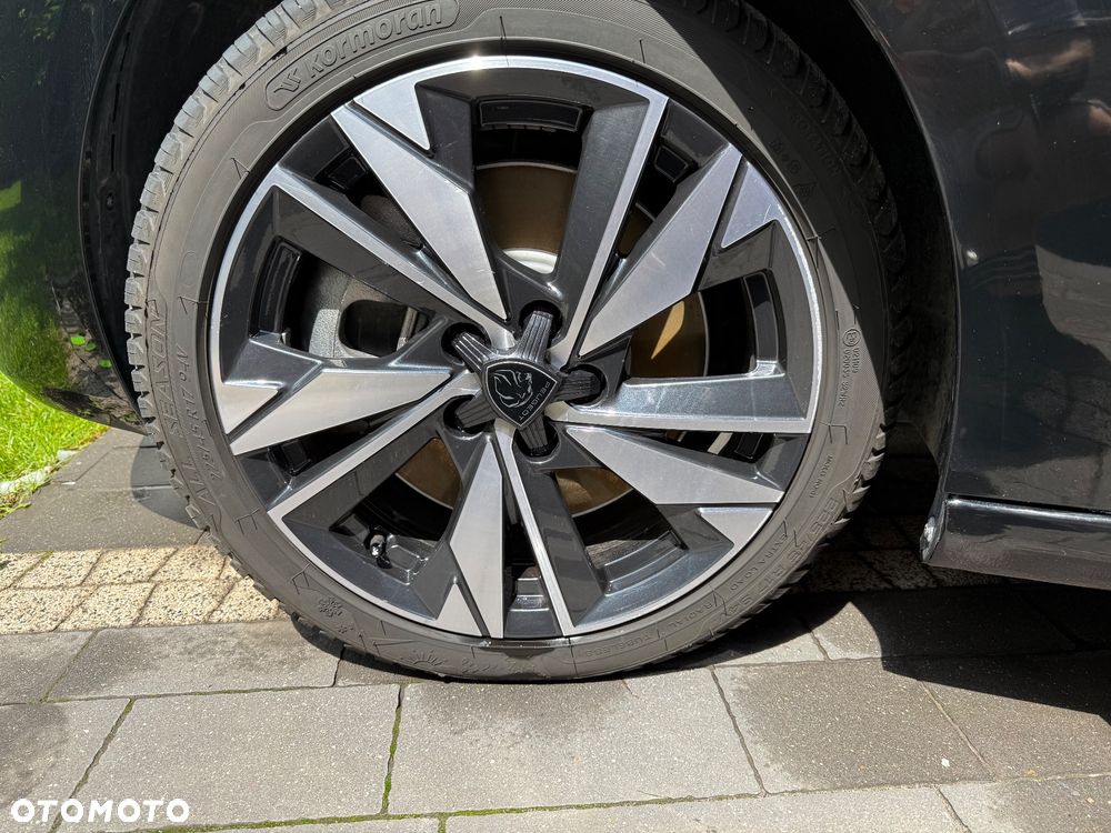Peugeot 308 1.6 PureTech GPF GT S&S EAT8 - 11