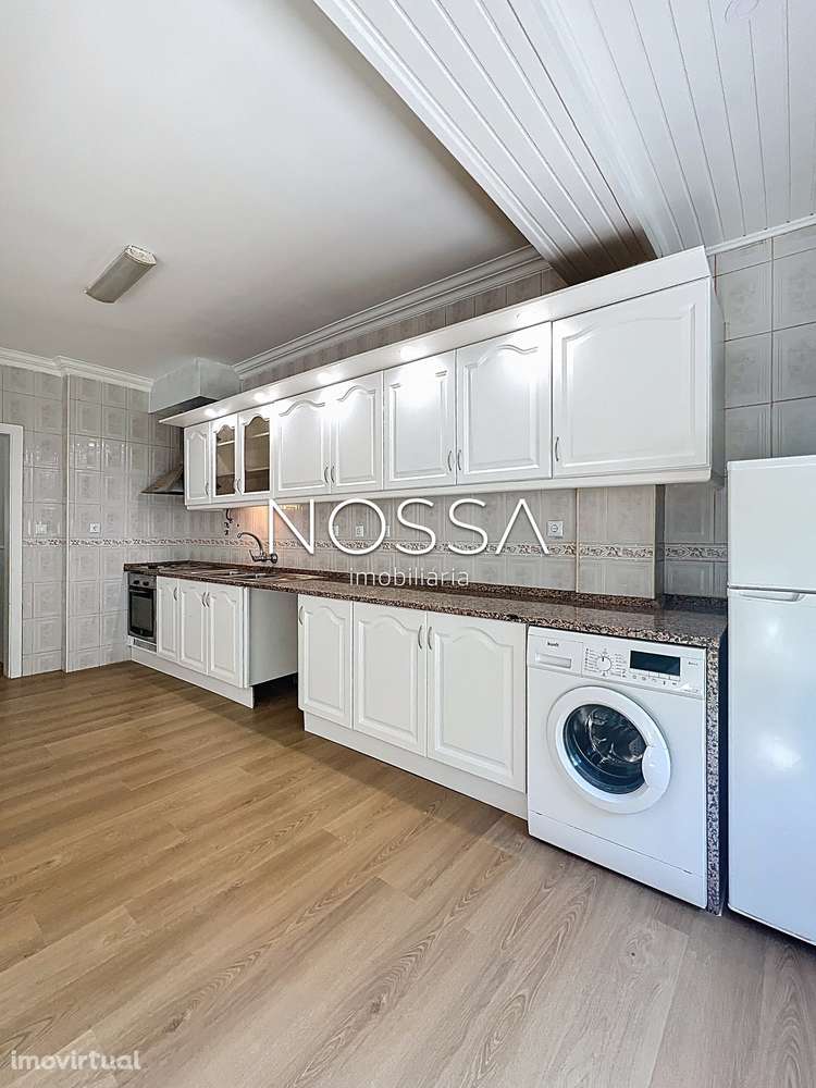 T1+1 Espaçoso e Renovado - Grande imagem: 4/29