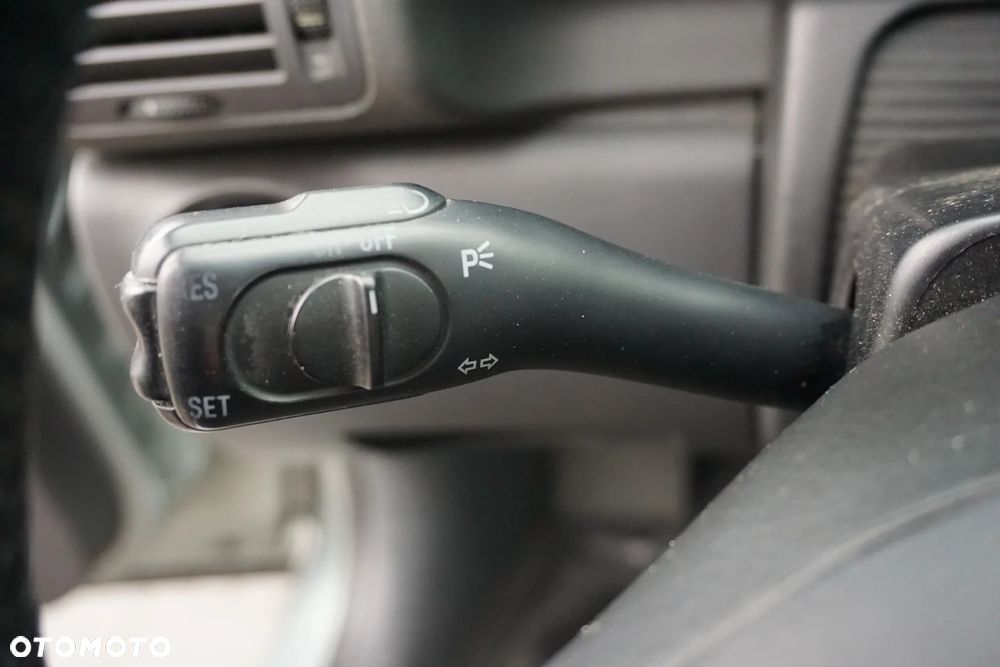 Volkswagen Passat 1.9 TDI Basis - 30