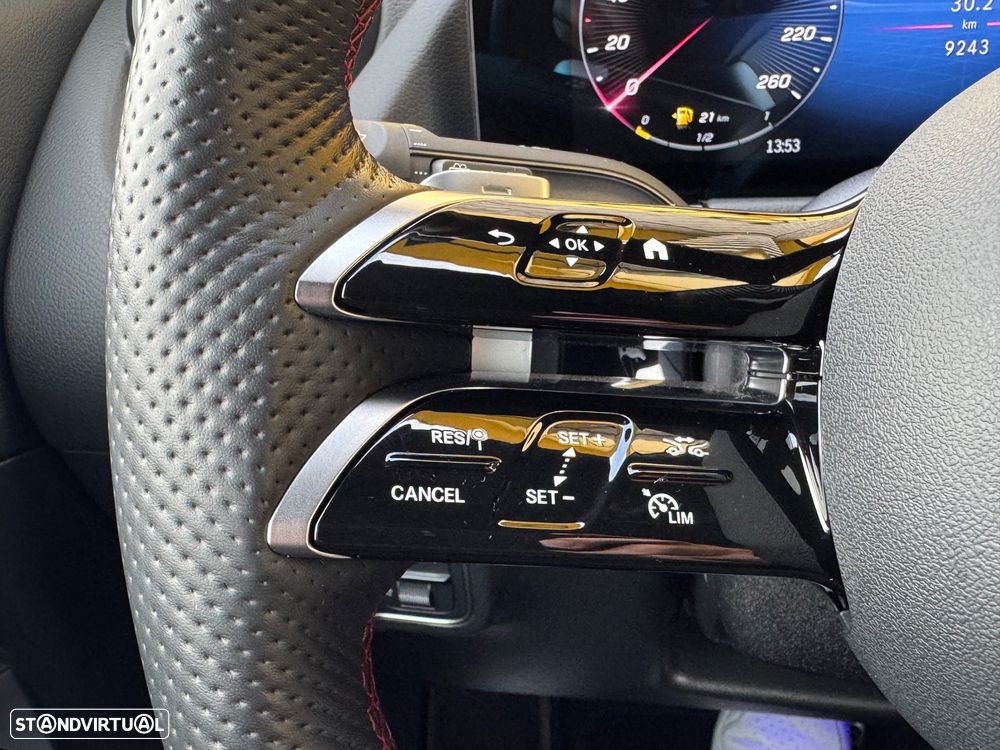 Mercedes-Benz GLA 250 e 8G-DCT AMG Line Advanced Plus - 38