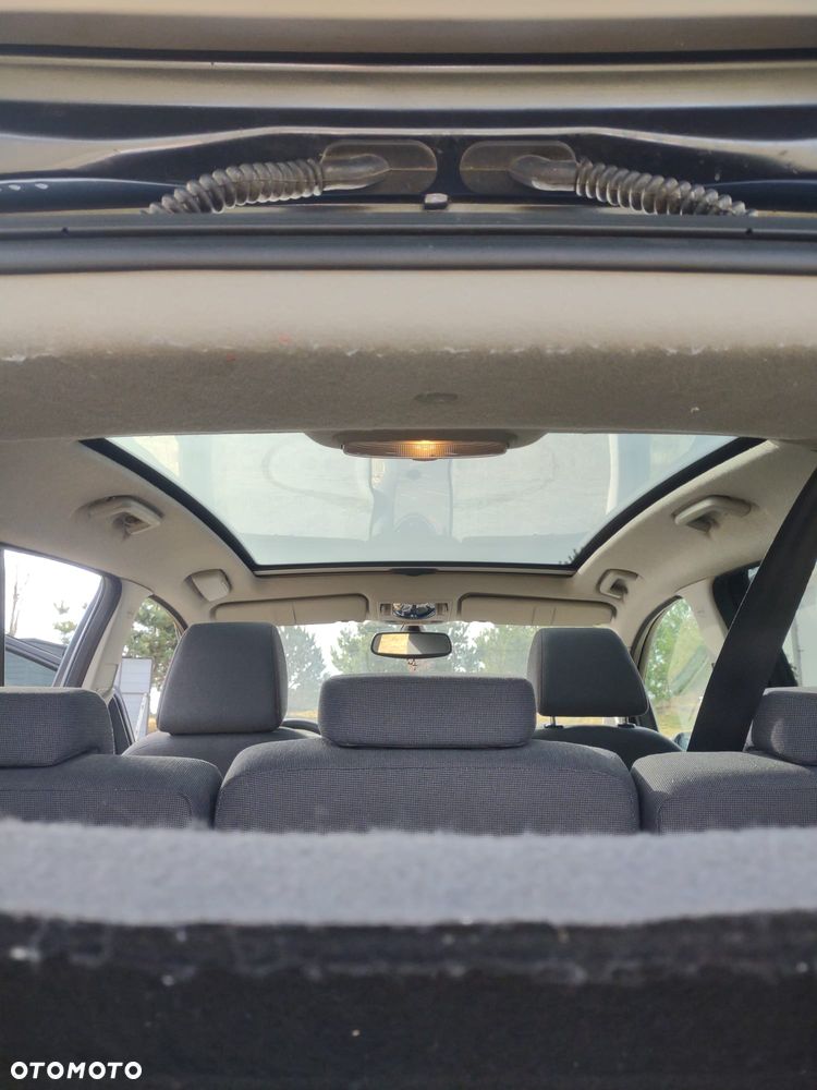 Ford C-MAX 1.8 Titanium - 6