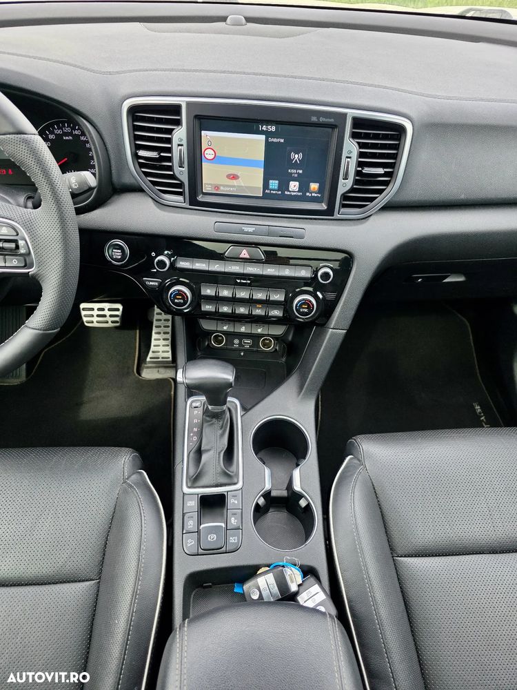 Kia Sportage 1.7 CRDI 2WD ISG Aut. GT Line - 17