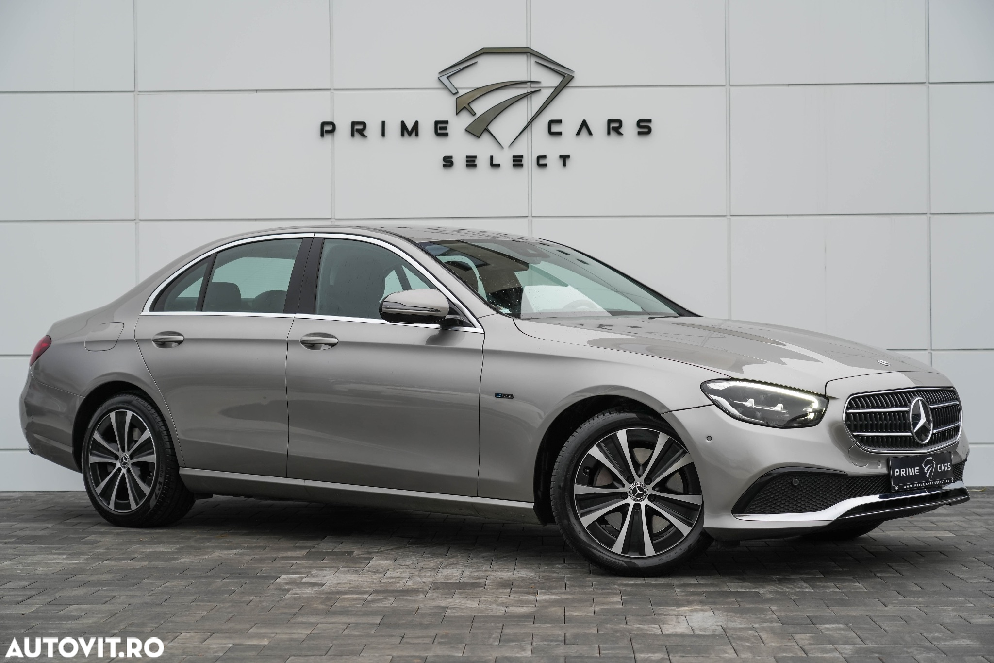Mercedes-Benz E 300e 9G-TRONIC - 14