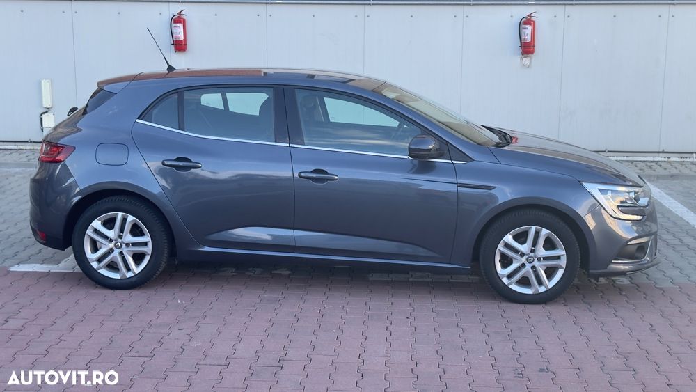 Renault Megane ENERGY TCe 130 BUSINESS - 2