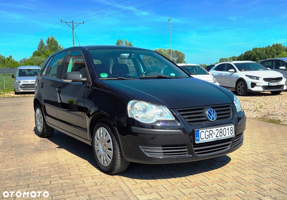 Volkswagen Polo - 2