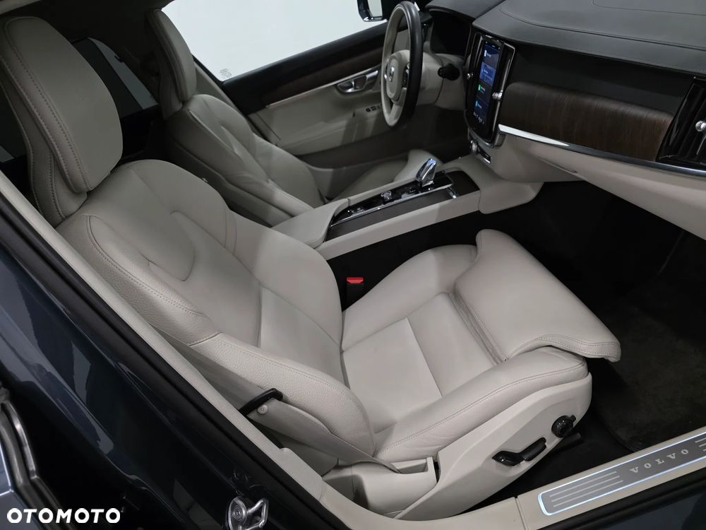 Volvo V90 D5 AWD Inscription - 17