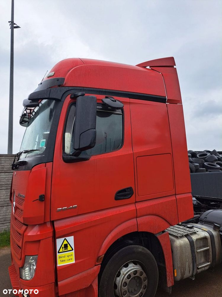 SZKIELET KABINY BEZ DRZWI MERCEDES ACTROS MP4 EURO 6 - 4
