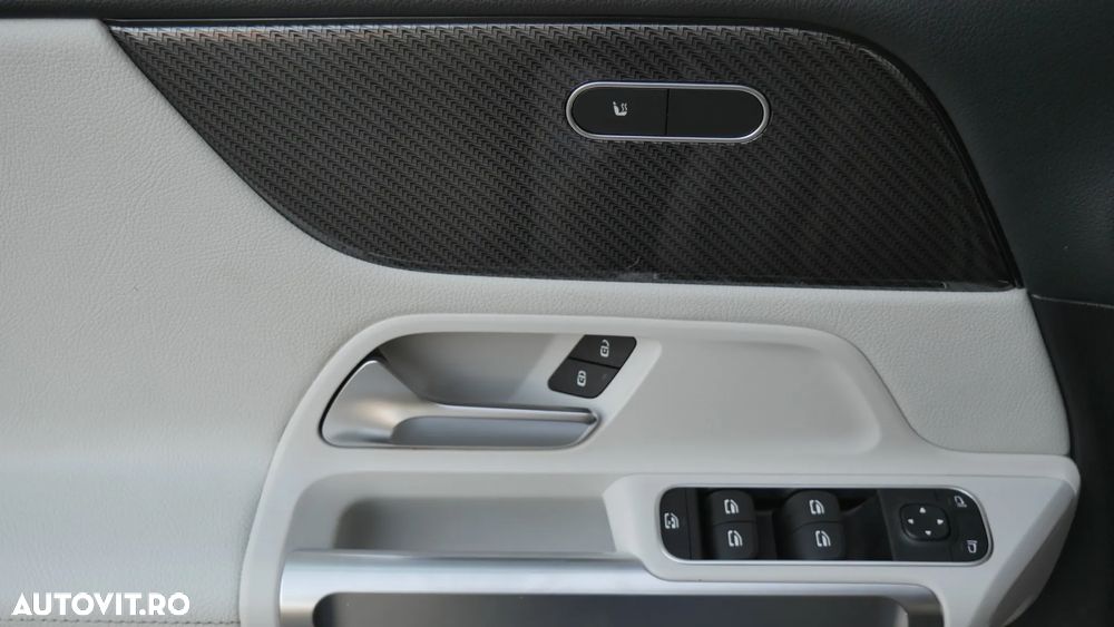 Mercedes-Benz GLB 200 d 4Matic 8G-DCT - 13